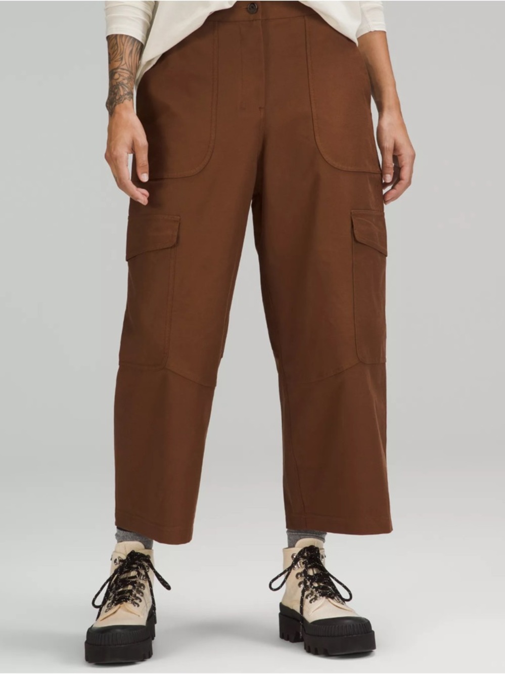 Lululemon Light Utilitech Cargo Pocket High-Rise Pant